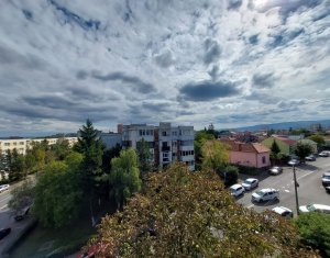 Apartament cu 2 camere decomandate, strada Titulescu, Gheorgheni