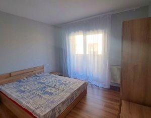 Apartment 3 rooms for rent in Floresti