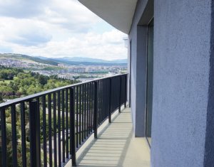 Apartament in West City Tower, cu priveliste, orientat spre sud