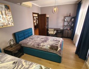 Apartment 3 rooms for rent in Cluj-napoca, zone Centru