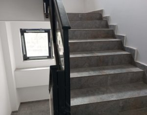 Appartement 3 chambres à vendre dans Cluj-napoca, zone Someseni