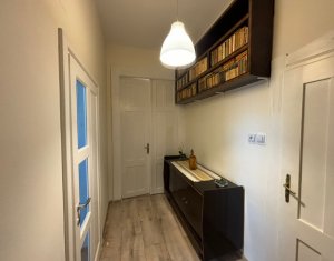 Appartement 3 chambres à louer dans Cluj-napoca, zone Gara