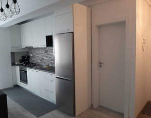 Appartement 3 chambres à louer dans Cluj-napoca, zone Marasti