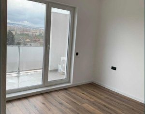 Appartement 3 chambres à vendre dans Cluj-napoca, zone Marasti