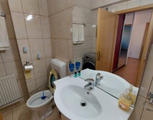 Apartament in vila, zona Engels, cartier Andrei Muresanu