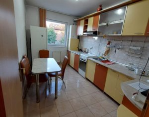 Apartament in vila, zona Engels, cartier Andrei Muresanu