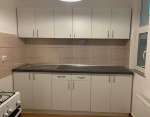 Apartament cu doua camere de inchiriat