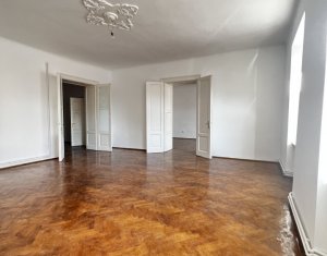 Üzlethelyiség kiadó, 165m2 on Cluj-napoca, Zóna Centru