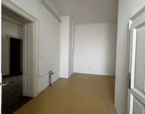 Commercial space for rent in Cluj-napoca, zone Centru