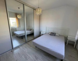 Apartament 3 camere, 76 mp, Floresti