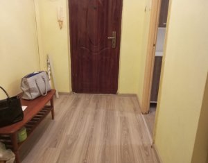 De inchiriat apartament cu 2 camere zona Politia Rutiera