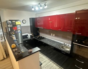 Apartament cu 4 camere in Florești pe 2 niveluri, scara interioară 