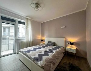 Apartament de 3 camere în Donath Park