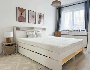 Apartament modern, 2 camere si 2 bai, zona Abatorului