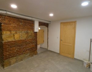 Bureau à vendre dans Cluj-napoca