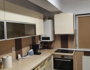 Appartement 3 chambres à louer dans Floresti