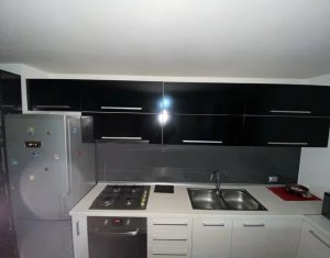 Apartament de 2 camere la vila, semidecomandat, cheltuieli incluse,zona Bulgaria