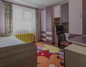 Appartement 3 chambres à vendre dans Cluj-napoca, zone Marasti