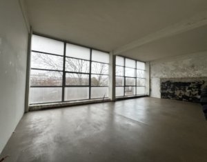 Bureau à louer, 270m2 dans Cluj-napoca