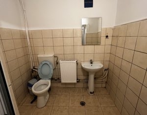 Espace Commercial à louer dans Cluj-napoca, zone Centru