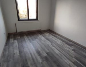 Bureau à louer, 50m2 dans Cluj-napoca, zone Centru